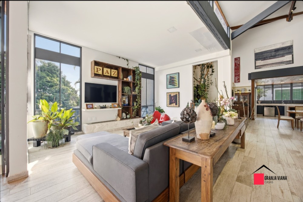 Casa de Alto Padrão à Venda na Granja Viana | 4 Suítes | 700 m² | Ao Lado do Shopping Granja Viana foto 63