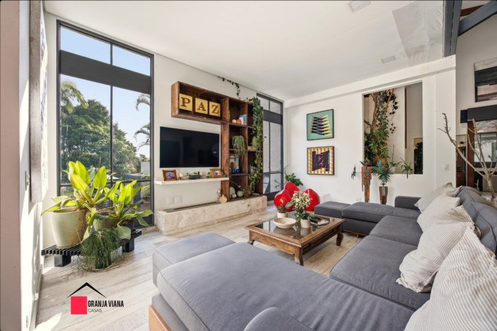 Casa de Alto Padrão à Venda na Granja Viana | 4 Suítes | 700 m² | Ao Lado do Shopping Granja Viana foto 65