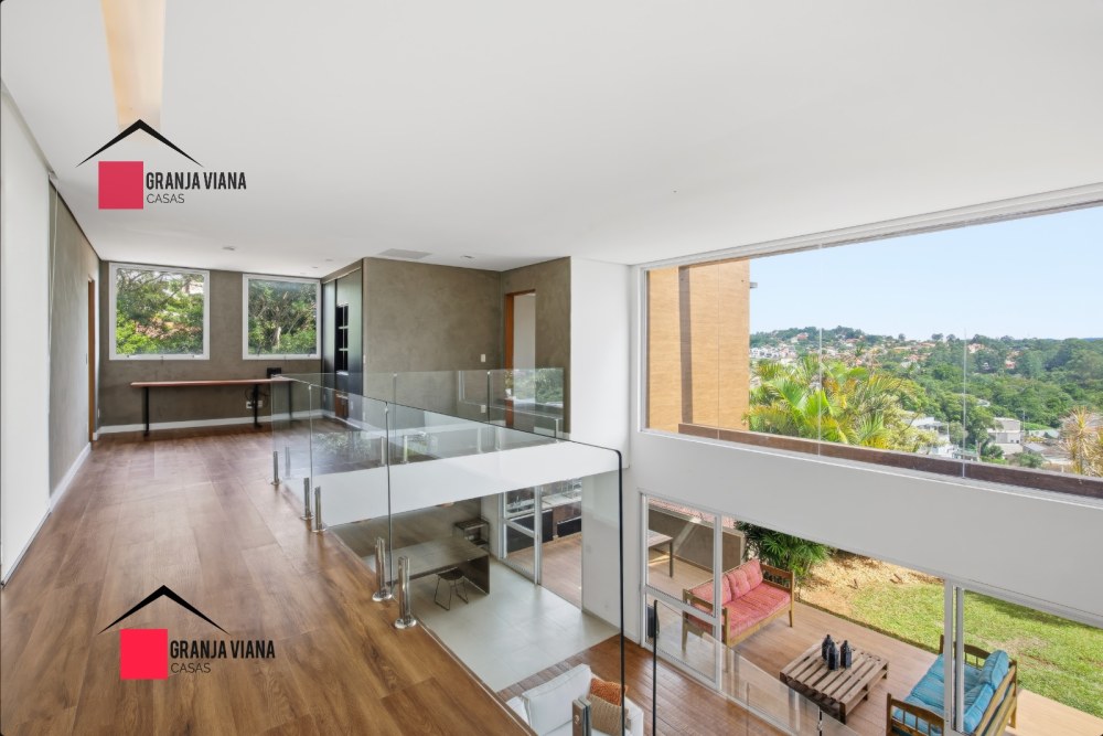 Casa semimobiliada à venda no condomínio Golf Village com vista para horizonte foto 28