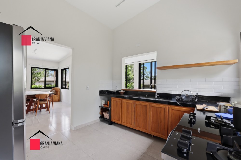 Casa com 3 dormitórios, sendo 1 suíte para venda - Granja Viana - Cotia - SP foto 14
