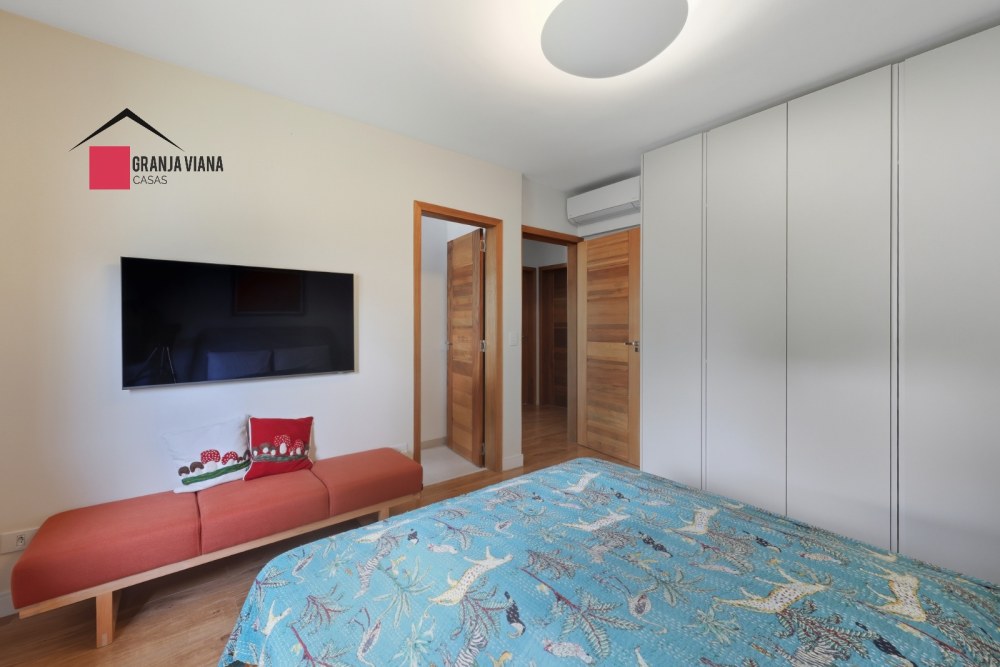 Casa com 3 dormitórios, sendo 1 suíte para venda - Granja Viana - Cotia - SP foto 38