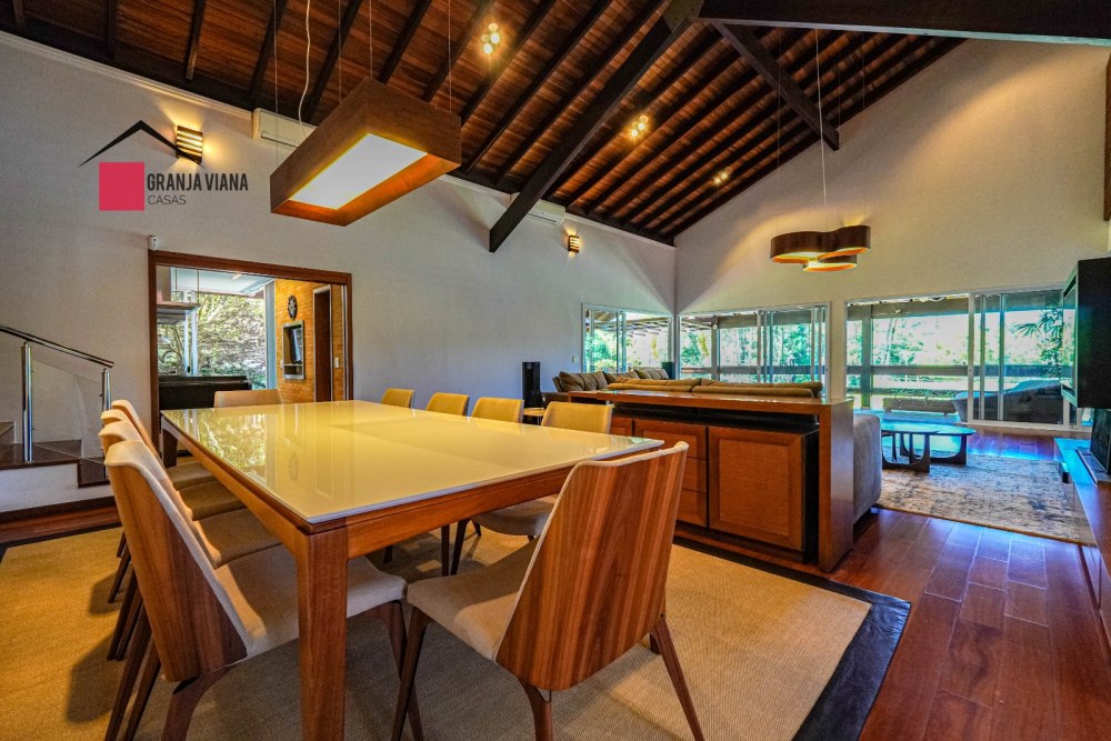 Casa com 4 dormitórios, sendo 4 suítes para venda na região Granja Viana - Cotia - SP foto 23