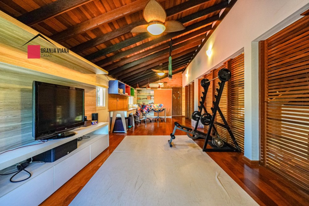 Casa com 4 dormitórios, sendo 4 suítes para venda na região Granja Viana - Cotia - SP foto 59