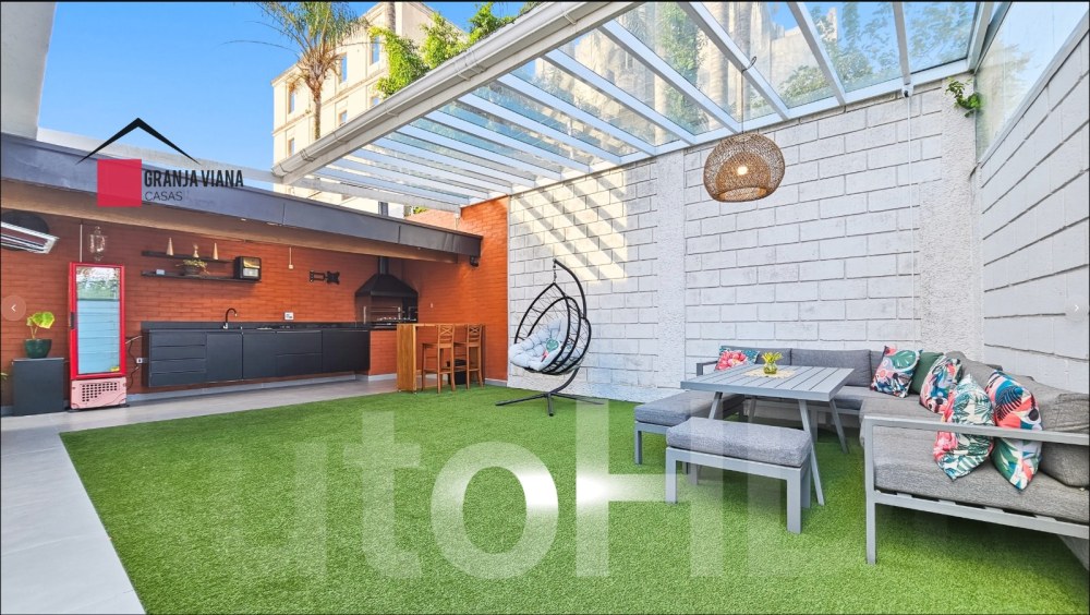 Casa de alto padrão à venda porteira fechada no condomínio Quinta da Vila Real, Granja Viana, 3 suítes, 4 vagas e 300m² de área. foto 26