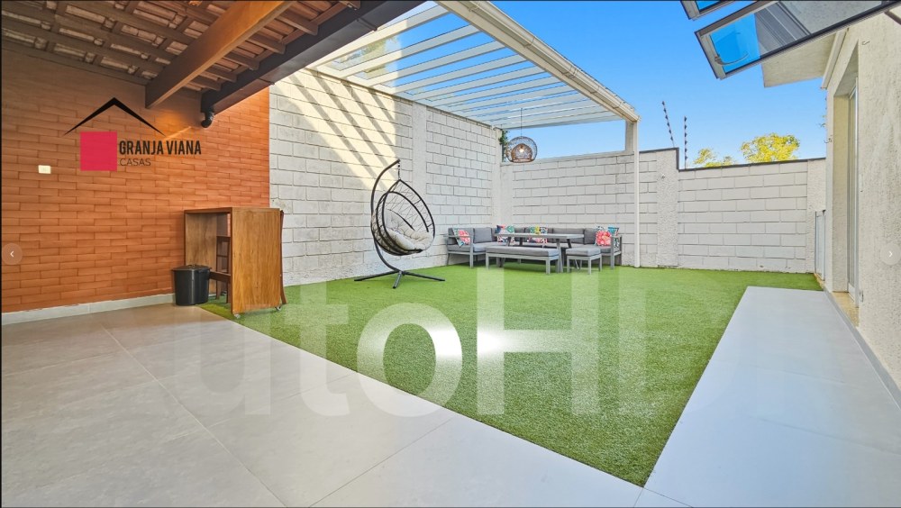 Casa de alto padrão à venda porteira fechada no condomínio Quinta da Vila Real, Granja Viana, 3 suítes, 4 vagas e 300m² de área. foto 28