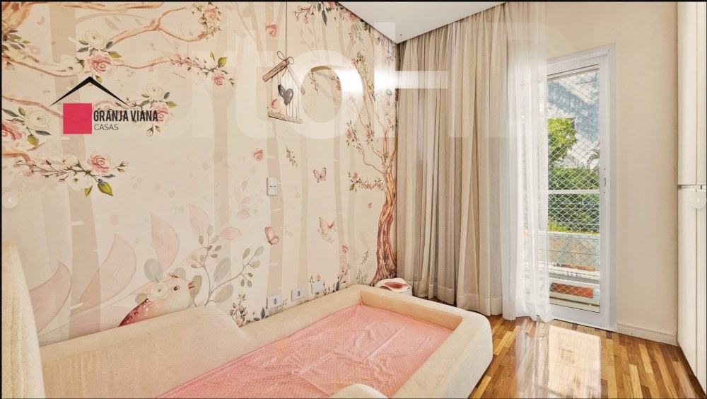 Casa de alto padrão à venda porteira fechada no condomínio Quinta da Vila Real, Granja Viana, 3 suítes, 4 vagas e 300m² de área. foto 36