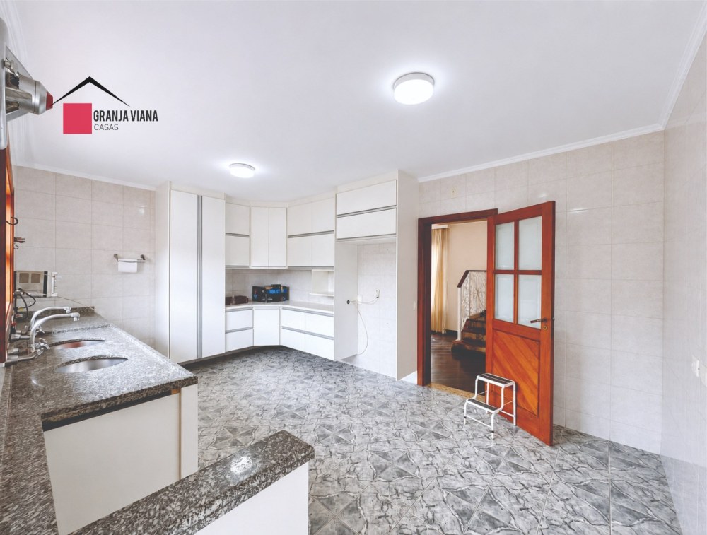 Casa com 4 dormitórios à venda, 356 m² por R$ 1.600.000,00 - Granja Viana - Carapicuíba/SP foto 25