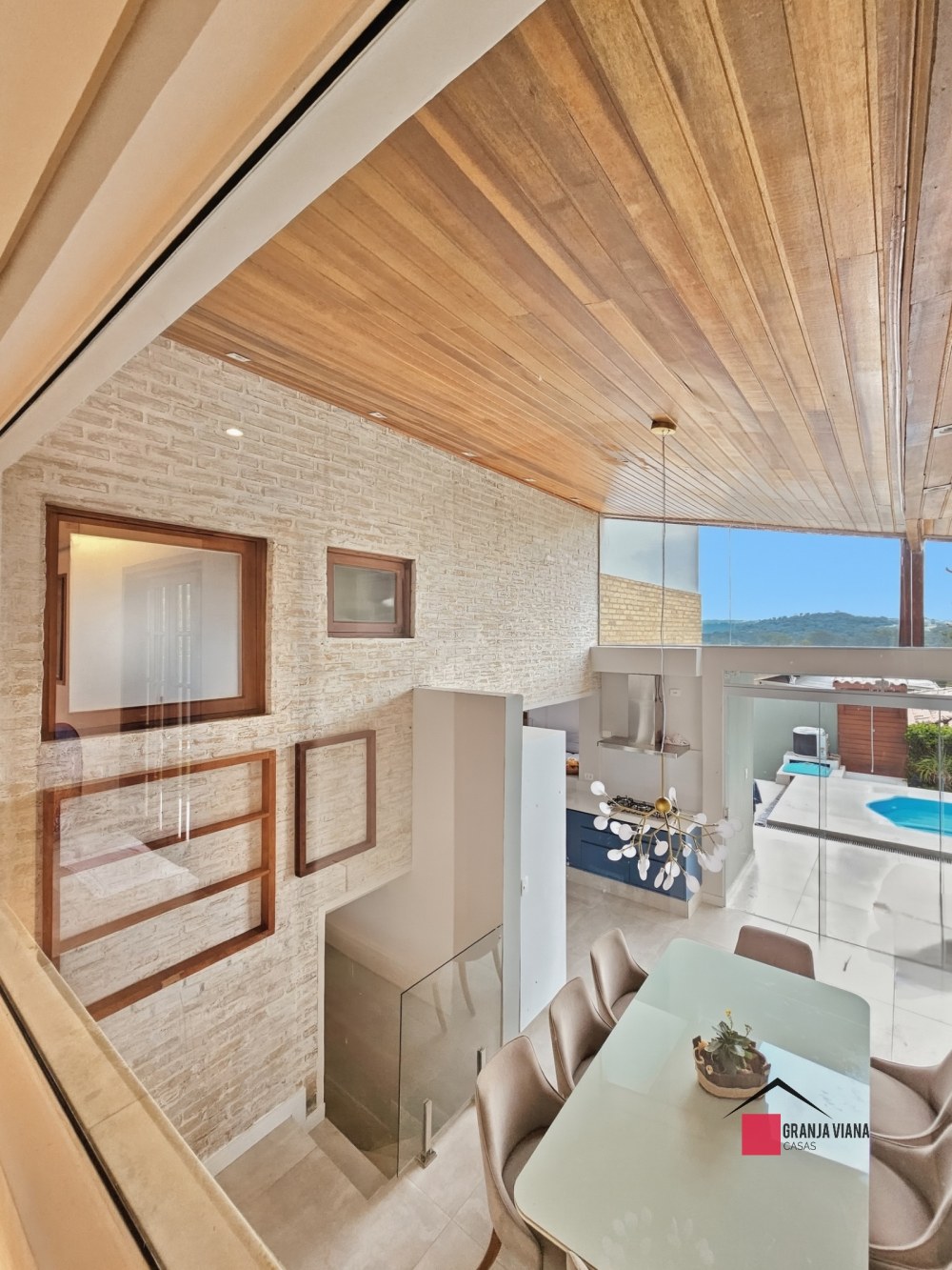 Casa à venda 235 M2  no condomínio Vila Embaúba - Fazendinha Granja Viana - Cotia foto 18