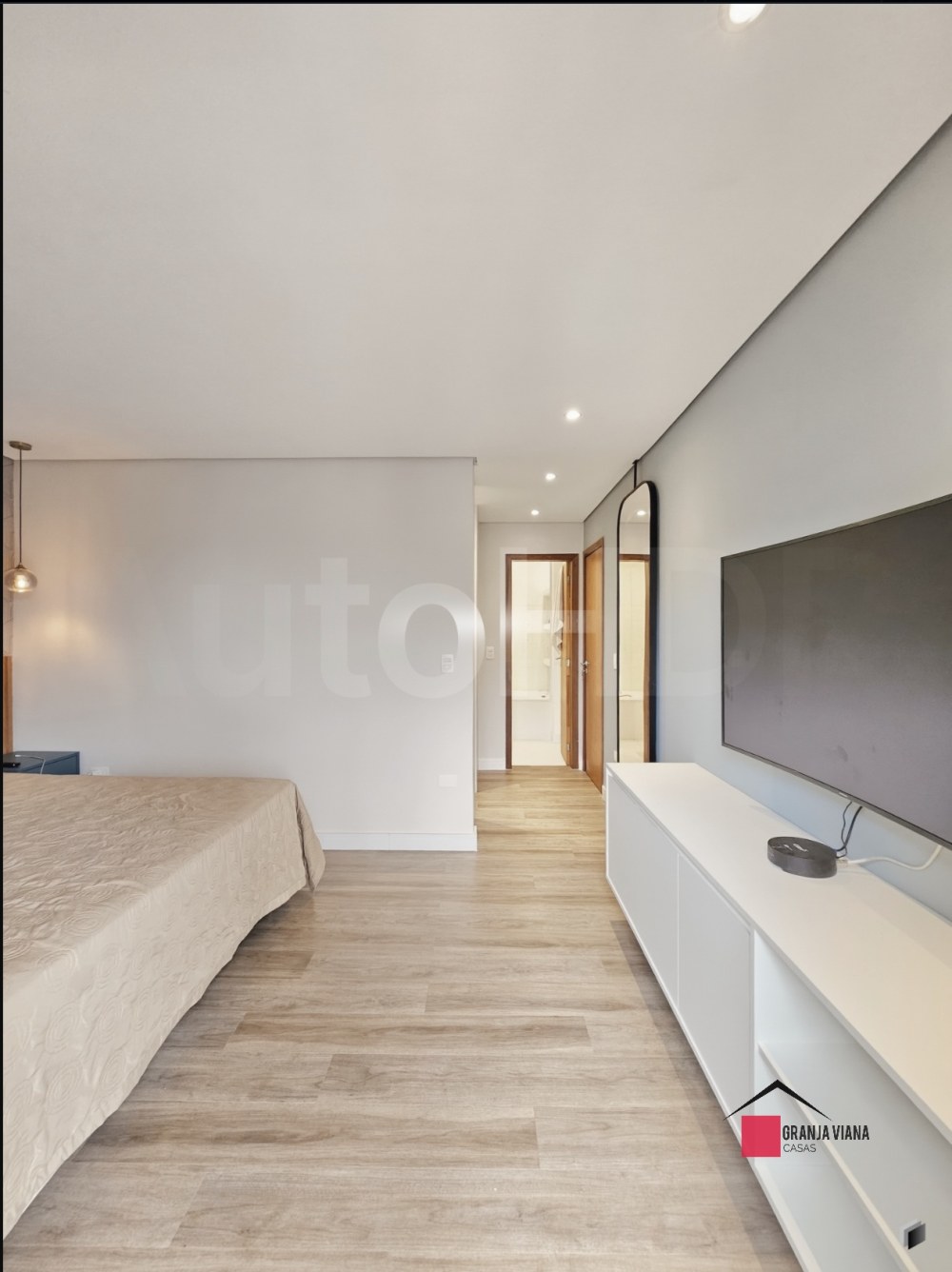 Casa à venda 235 M2  no condomínio Vila Embaúba - Fazendinha Granja Viana - Cotia foto 31