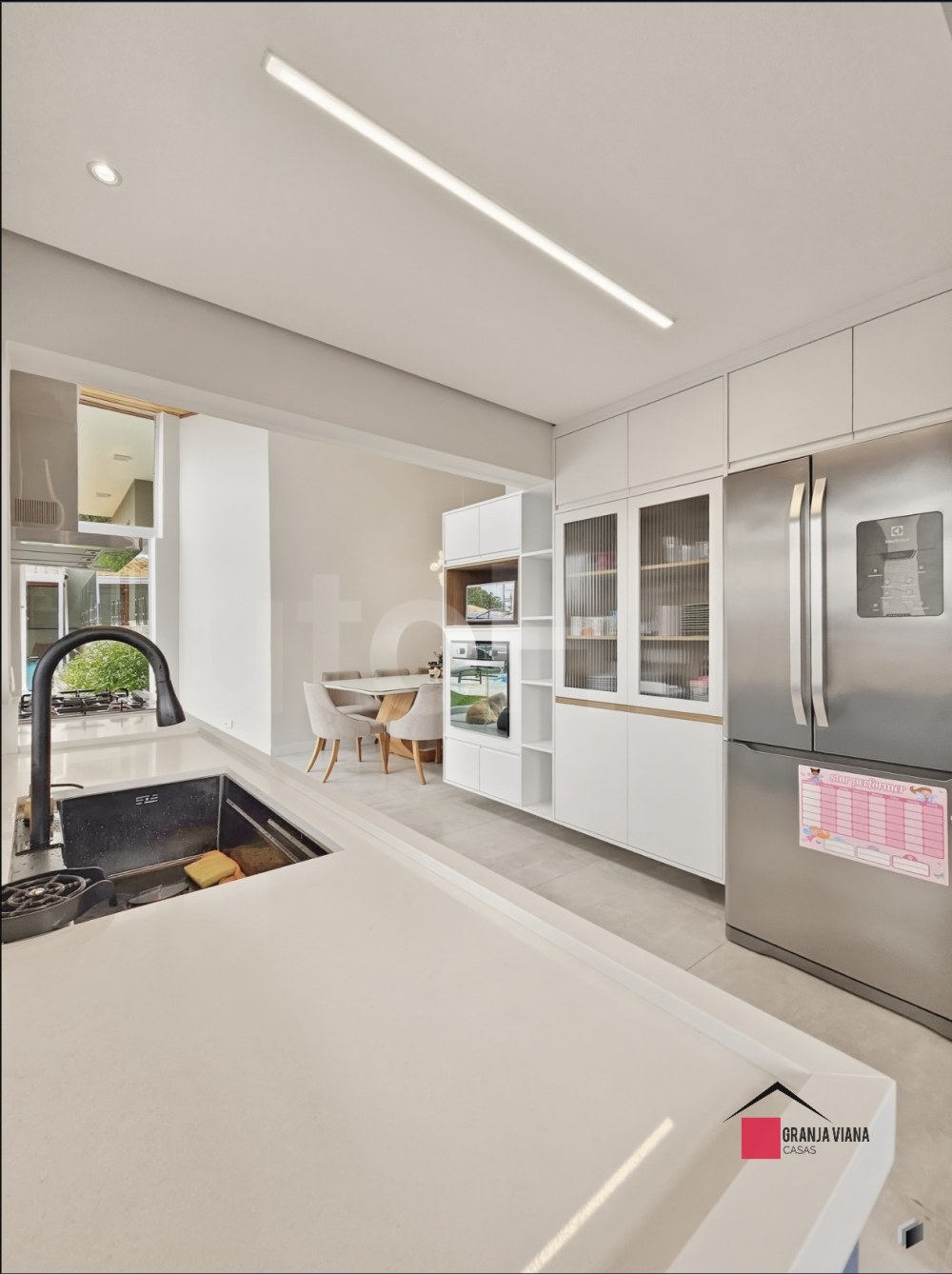 Casa à venda 235 M2  no condomínio Vila Embaúba - Fazendinha Granja Viana - Cotia foto 32