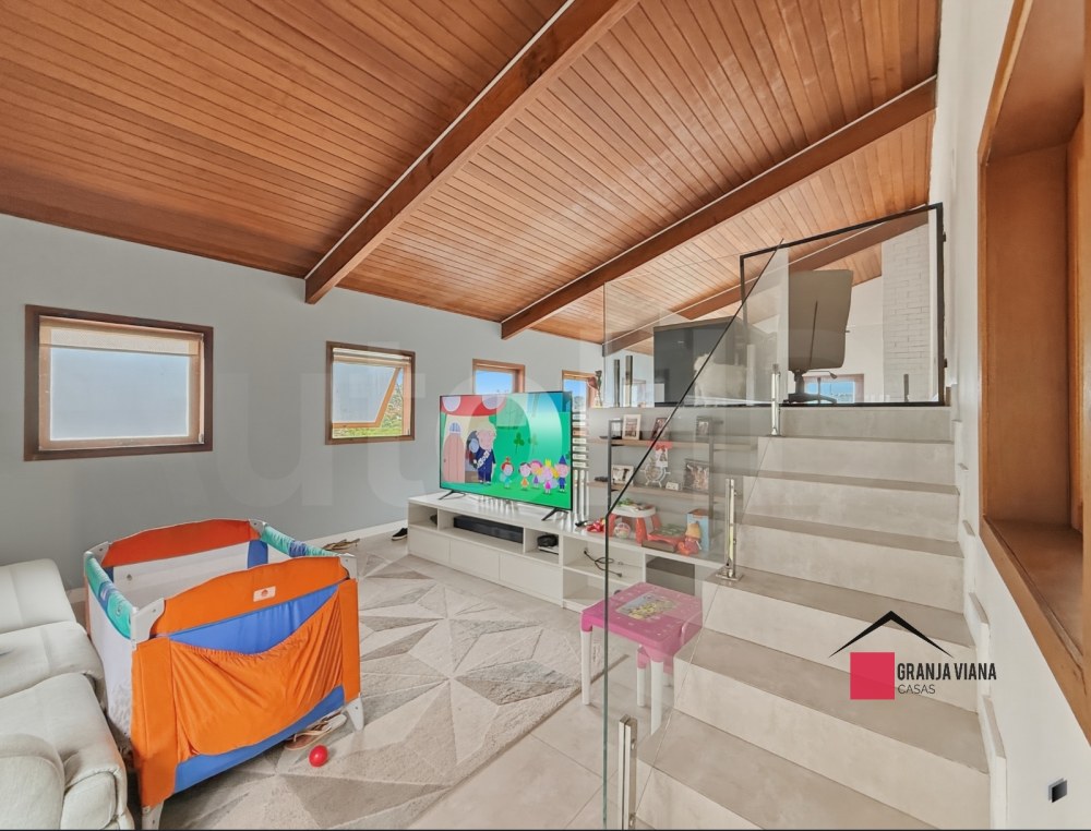 Casa à venda 235 M2  no condomínio Vila Embaúba - Fazendinha Granja Viana - Cotia foto 41
