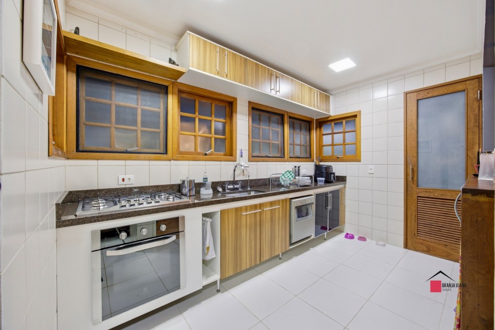 Casa com 3 dormitórios, sendo 1 suíte para venda - Granja Viana - Carapicuiba - SP foto 14
