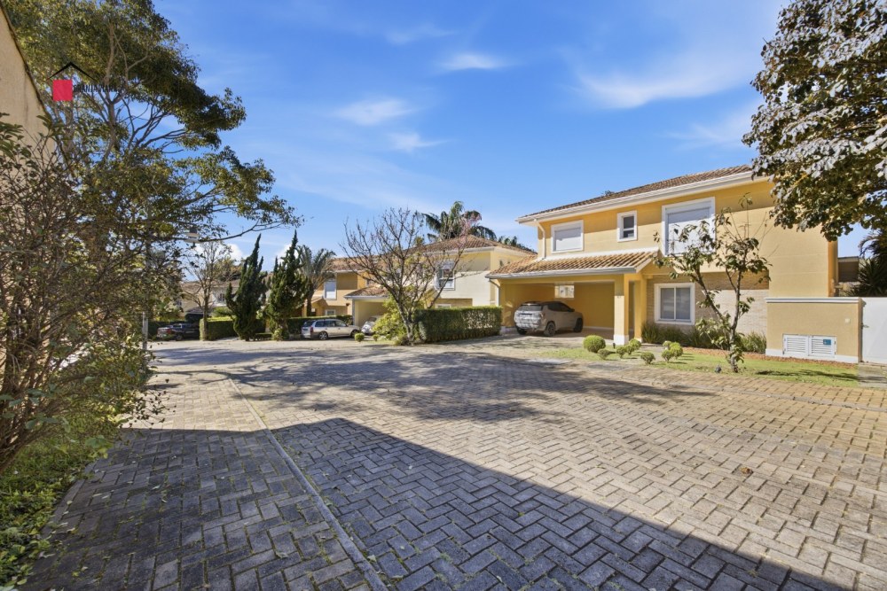 Casa a venda em condomínio fechado com 280M2 na melhor localização na Granja Viana próximo ao shopping foto 8