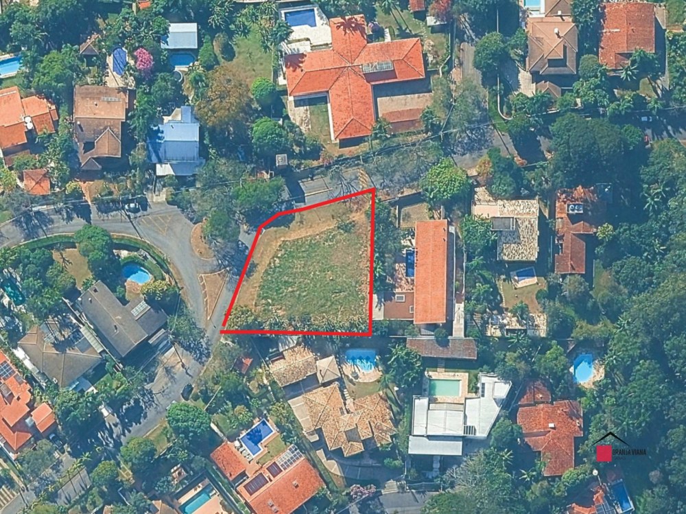 Terreno à Venda no Condomínio Palos Verdes | 1.121 m² | Granja Viana foto 4
