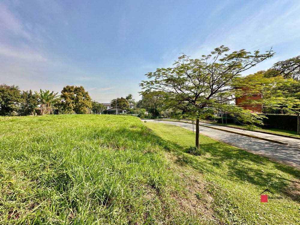 Terreno à Venda no Condomínio Palos Verdes | 1.121 m² | Granja Viana foto 19