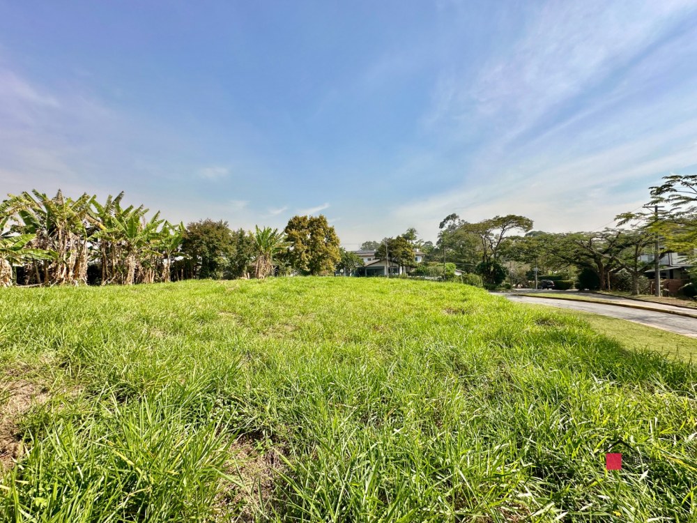 Terreno à Venda no Condomínio Palos Verdes | 1.121 m² | Granja Viana foto 22