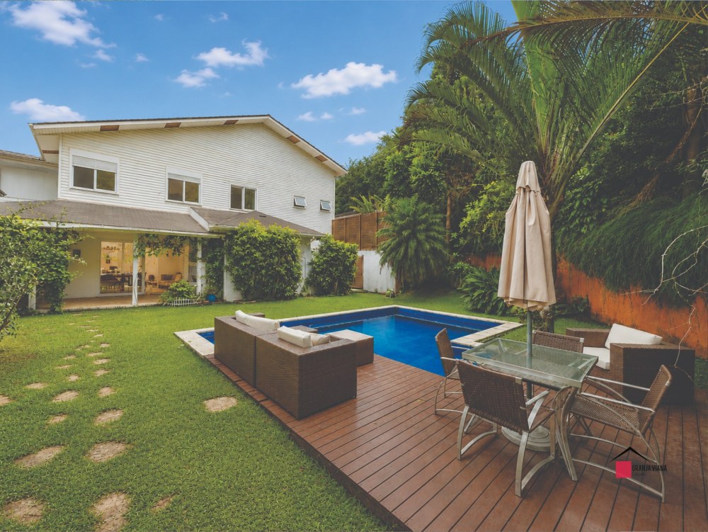 Casa de Alto Padrão à Venda na Granja Viana | 4 Suítes | Condomínio Fechado | Piscina e Sauna foto 11