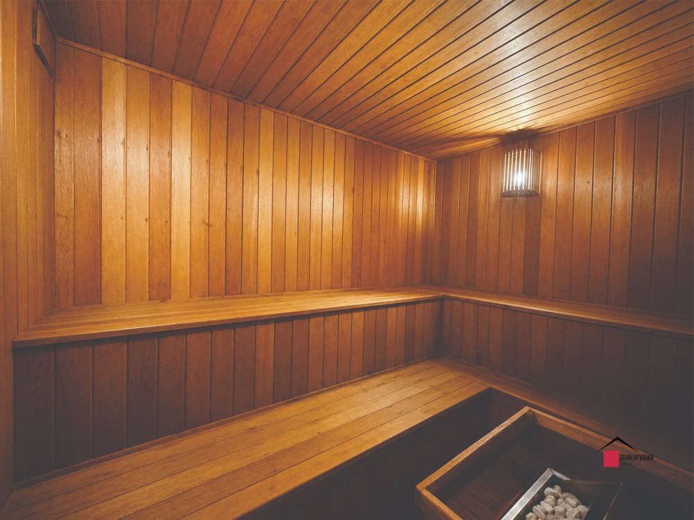 Casa de Alto Padrão à Venda na Granja Viana | 4 Suítes | Condomínio Fechado | Piscina e Sauna foto 13