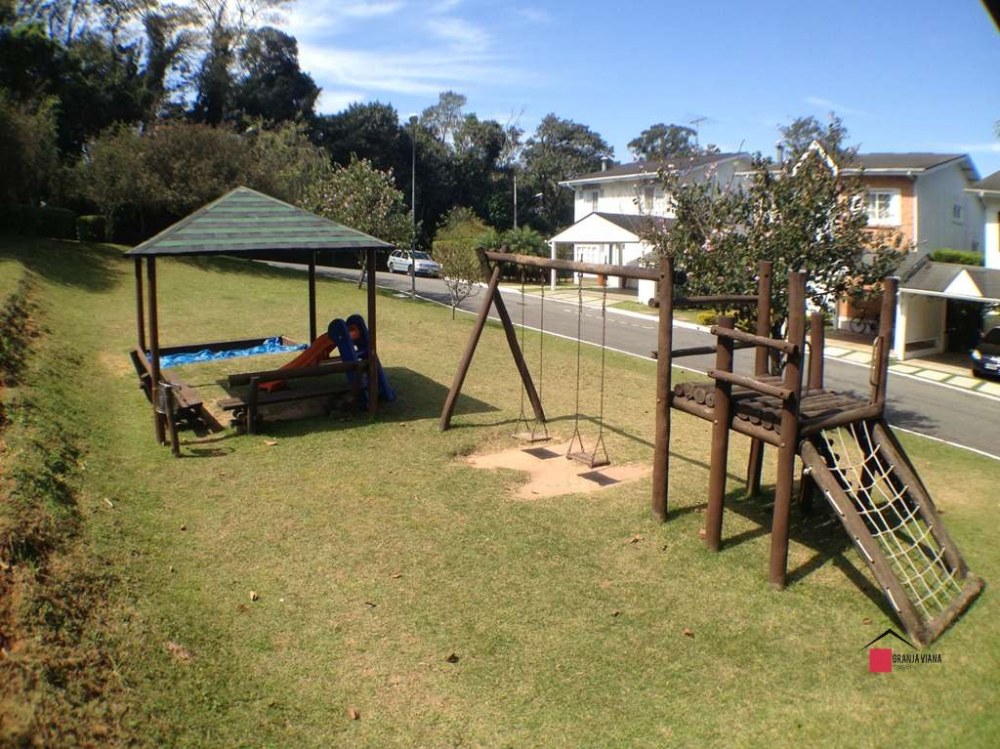Casa de Alto Padrão à Venda na Granja Viana | 4 Suítes | Condomínio Fechado | Piscina e Sauna foto 31