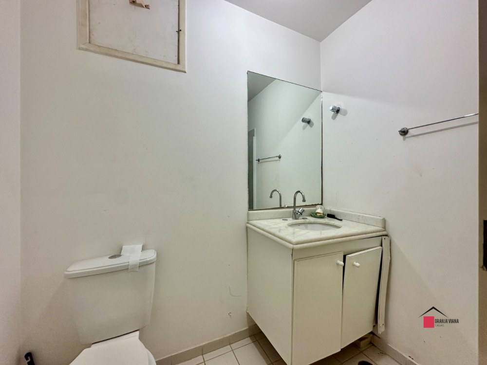 Casa de Alto Padrão à Venda na Granja Viana | 4 Suítes | Condomínio Fechado | Piscina e Sauna foto 43