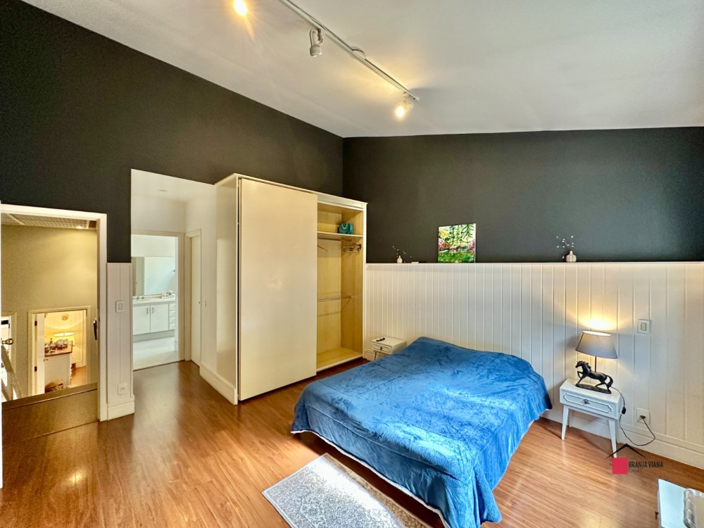 Casa de Alto Padrão à Venda na Granja Viana | 4 Suítes | Condomínio Fechado | Piscina e Sauna foto 63