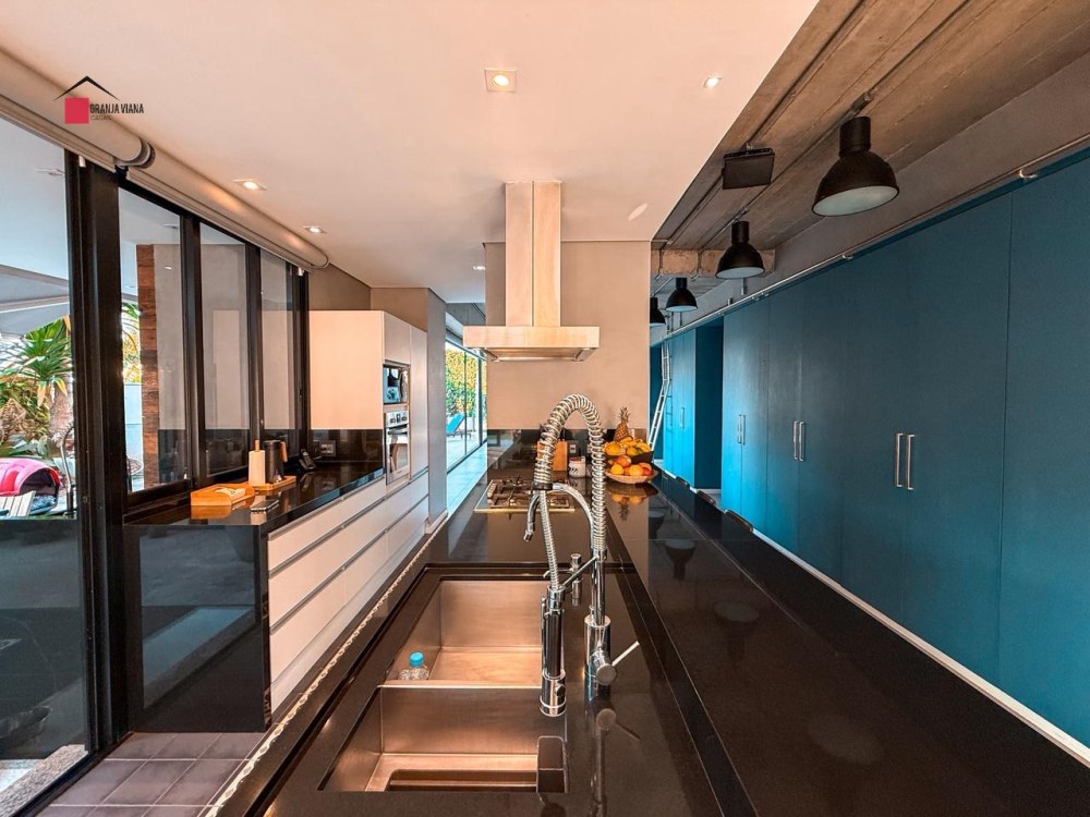 Casa de Alto Padrão à Venda no Reserva Santa Maria | 4 Suítes | 602 m² | Granja Viana foto 39