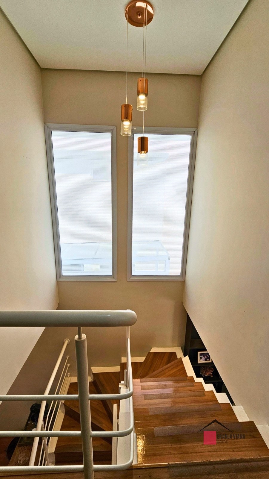 Casa de alto padrão à venda no condomínio Quinta da Vila Real, Granja Viana, 3 suítes, 4 vagas e 260m² de área. foto 20