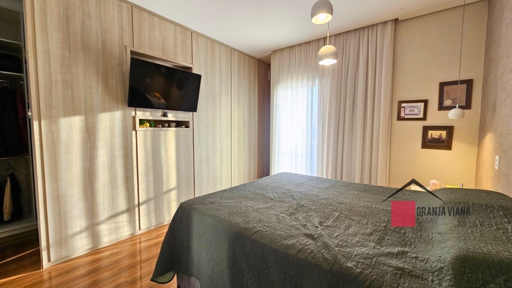 Casa de alto padrão à venda no condomínio Quinta da Vila Real, Granja Viana, 3 suítes, 4 vagas e 260m² de área. foto 52