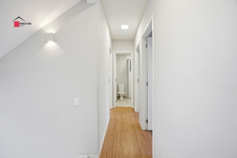 Casa à Venda na Granja Viana | Modern Townhouse | 3 Quartos | 178m² | Condomínio Fechado foto 13