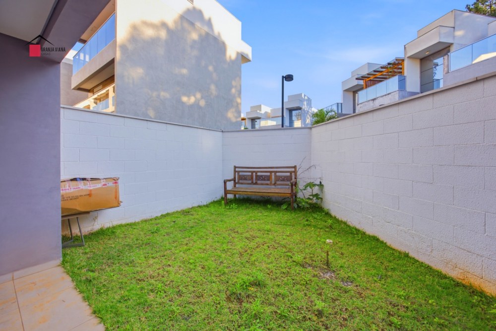 Casa à Venda na Granja Viana | Modern Townhouse | 3 Quartos | 178m² | Condomínio Fechado foto 37