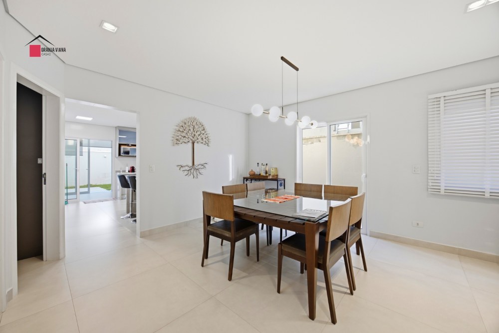 Casa à Venda no Condomínio Palm Hills Granja Viana | 4 Suítes, Área Gourmet e Escritório foto 6