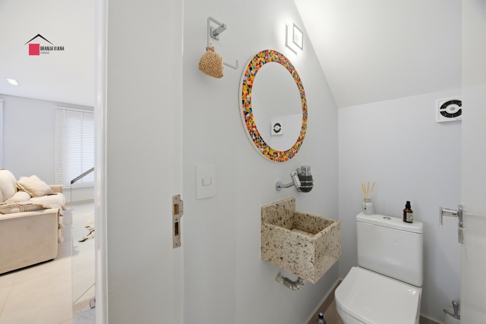 Casa à Venda no Condomínio Palm Hills Granja Viana | 4 Suítes, Área Gourmet e Escritório foto 9