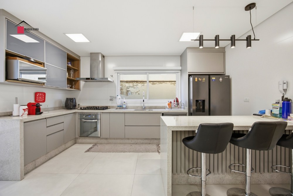 Casa à Venda no Condomínio Palm Hills Granja Viana | 4 Suítes, Área Gourmet e Escritório foto 12
