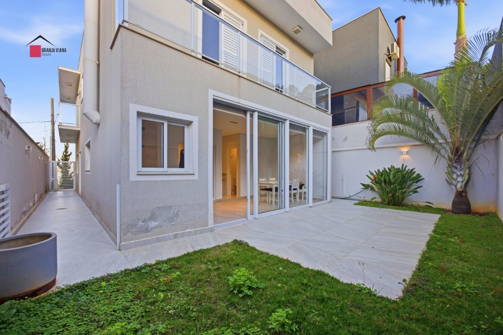 Casa à Venda no Condomínio Palm Hills Granja Viana | 4 Suítes, Área Gourmet e Escritório foto 19