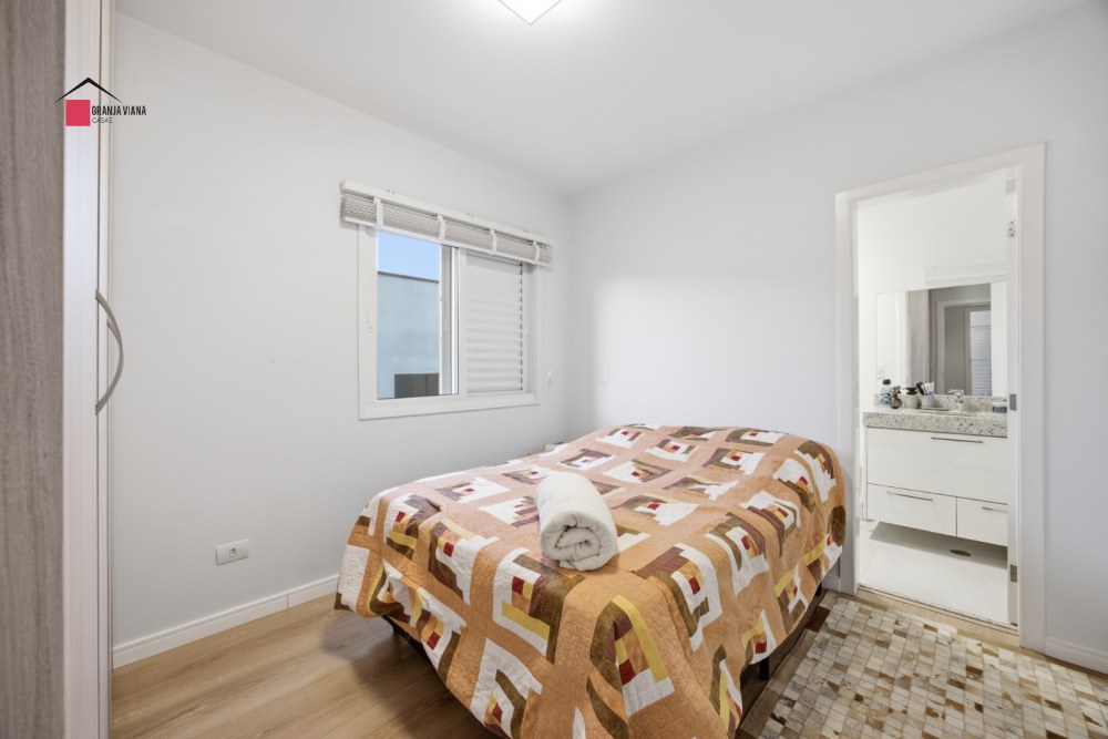 Casa à Venda no Condomínio Palm Hills Granja Viana | 4 Suítes, Área Gourmet e Escritório foto 40