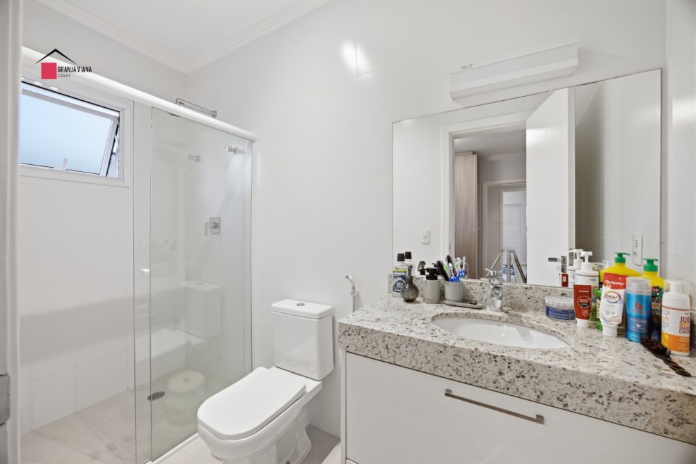 Casa à Venda no Condomínio Palm Hills Granja Viana | 4 Suítes, Área Gourmet e Escritório foto 42