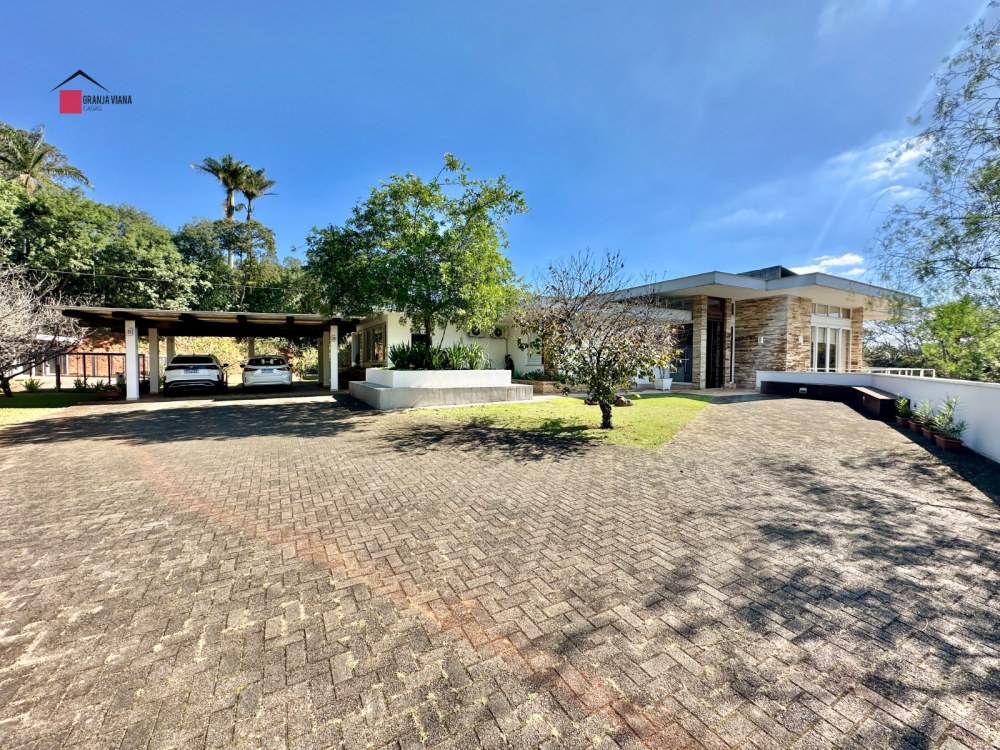 Casa Térrea para Locação na Granja Viana | 4 Suítes e Piscina foto 15