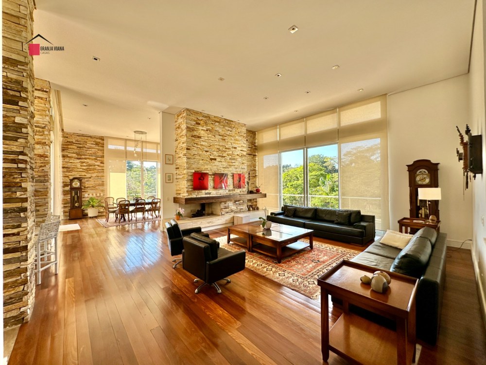 Casa Térrea para Locação na Granja Viana | 4 Suítes e Piscina foto 33