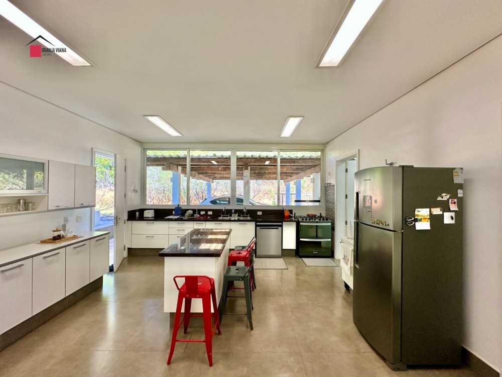 Casa Térrea para Locação na Granja Viana | 4 Suítes e Piscina foto 57