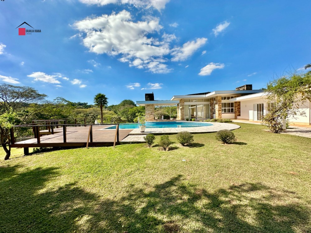 Casa Térrea para Locação na Granja Viana | 4 Suítes e Piscina foto 64