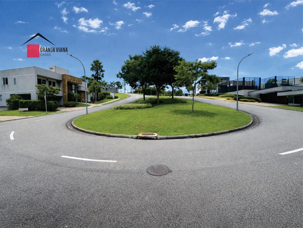 Lote de 778 m2 no condomínio Alphaville Granja Viana foto 8