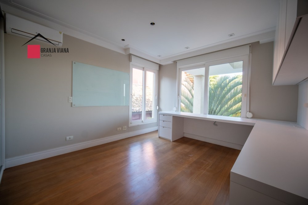 Casa com 4 dormitórios, sendo 4 suítes para venda - Granja Viana - Cotia - SP foto 31