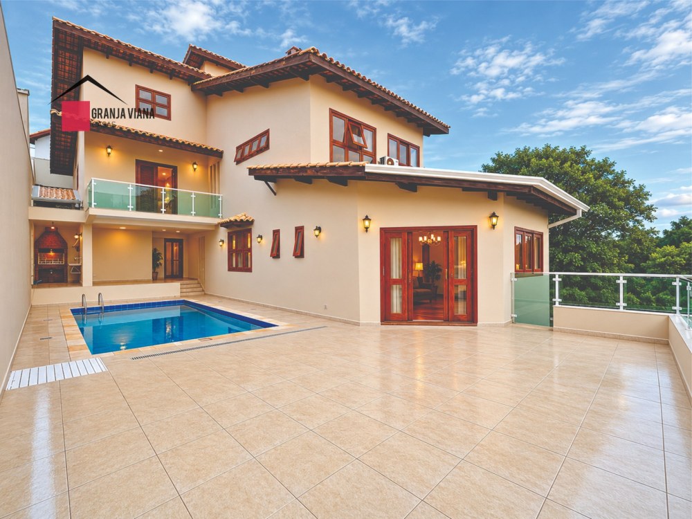 Casa com 4 dormitórios à venda, 356 m² por R$ 1.600.000,00 - Granja Viana - Carapicuíba/SP