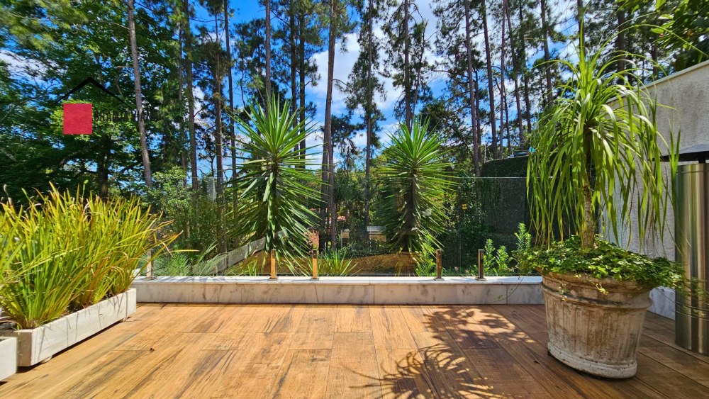 Casa de alto padrão à venda porteira fechada no condomínio Quinta da Vila Real, Granja Viana, 3 suítes, 4 vagas e 300m² de área. foto 16