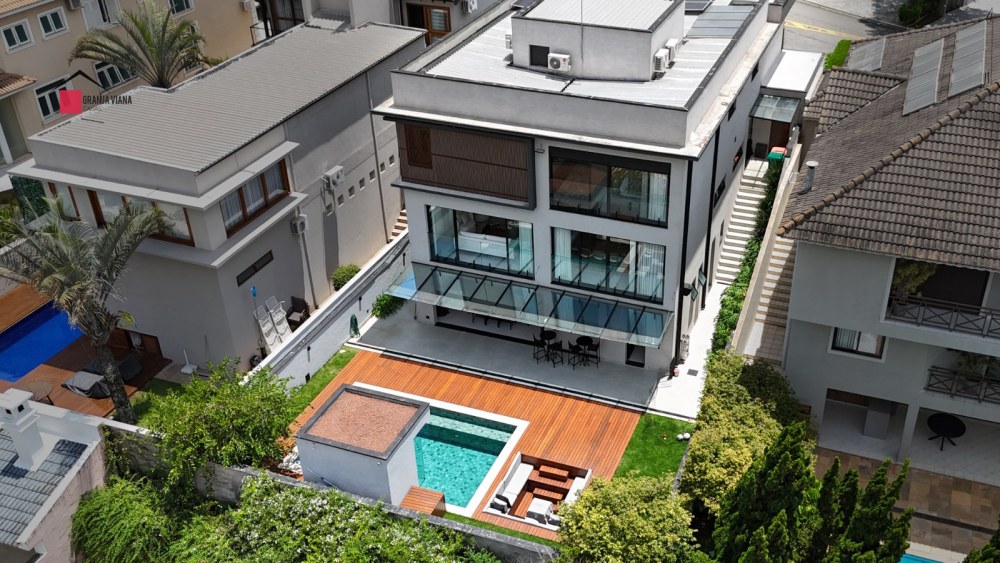 Casa de Luxo em Alphaville 18 do Forte | 6 Suítes | Mobiliada foto 1