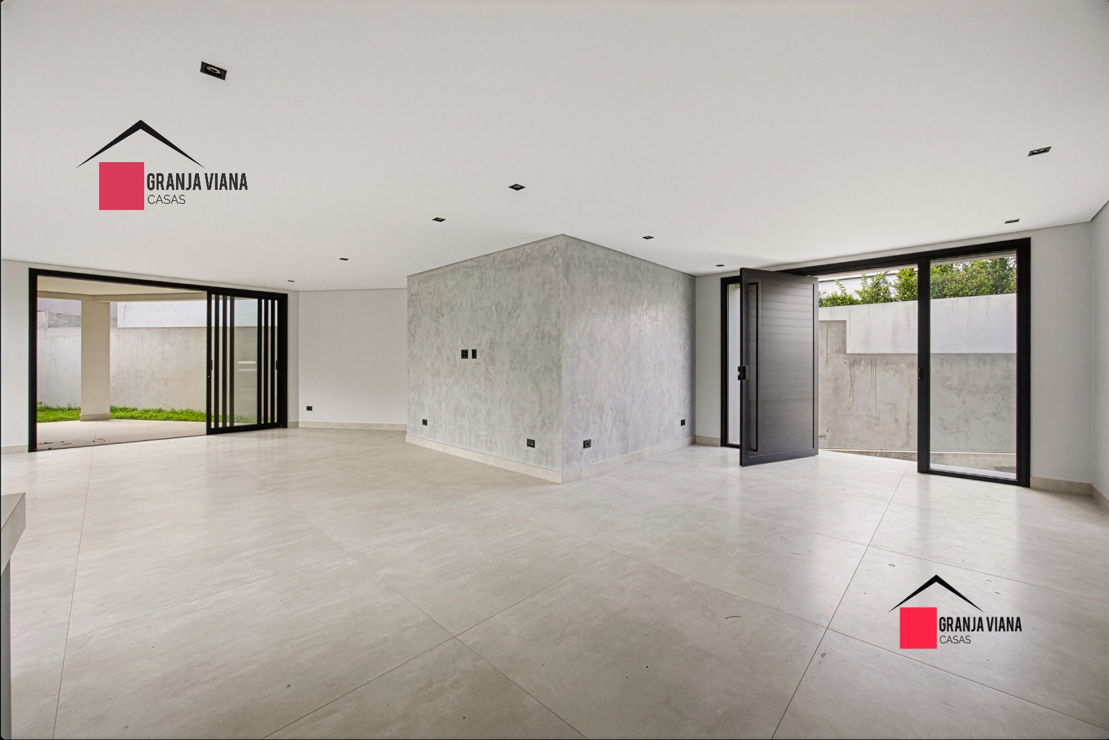 Casa com 4 dormitórios, 319 m² - venda por R$ 2.500.000,00 ou aluguel por R$ 21.417,37/mês - Granja Viana - Cotia/SP