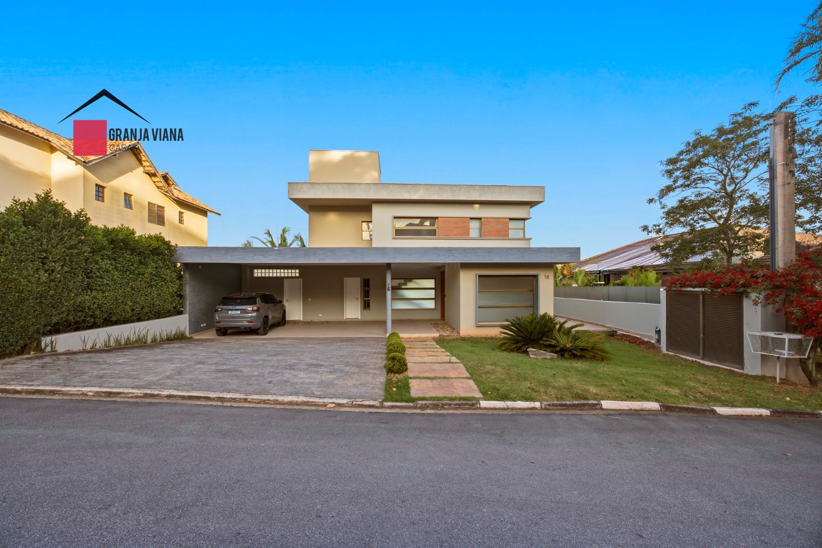Casa com 3 dormitórios, sendo 3 suítes para venda - Granja Viana - Cotia - SP