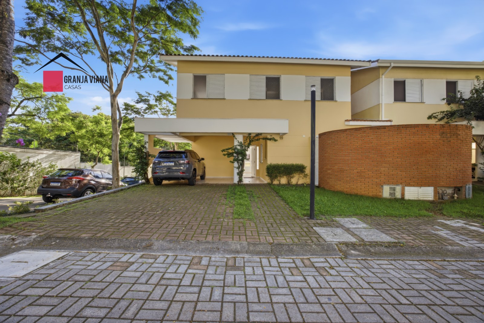 asa com 3 dormitórios, sendo 1 suíte para venda - Granja Viana - Cotia - SP