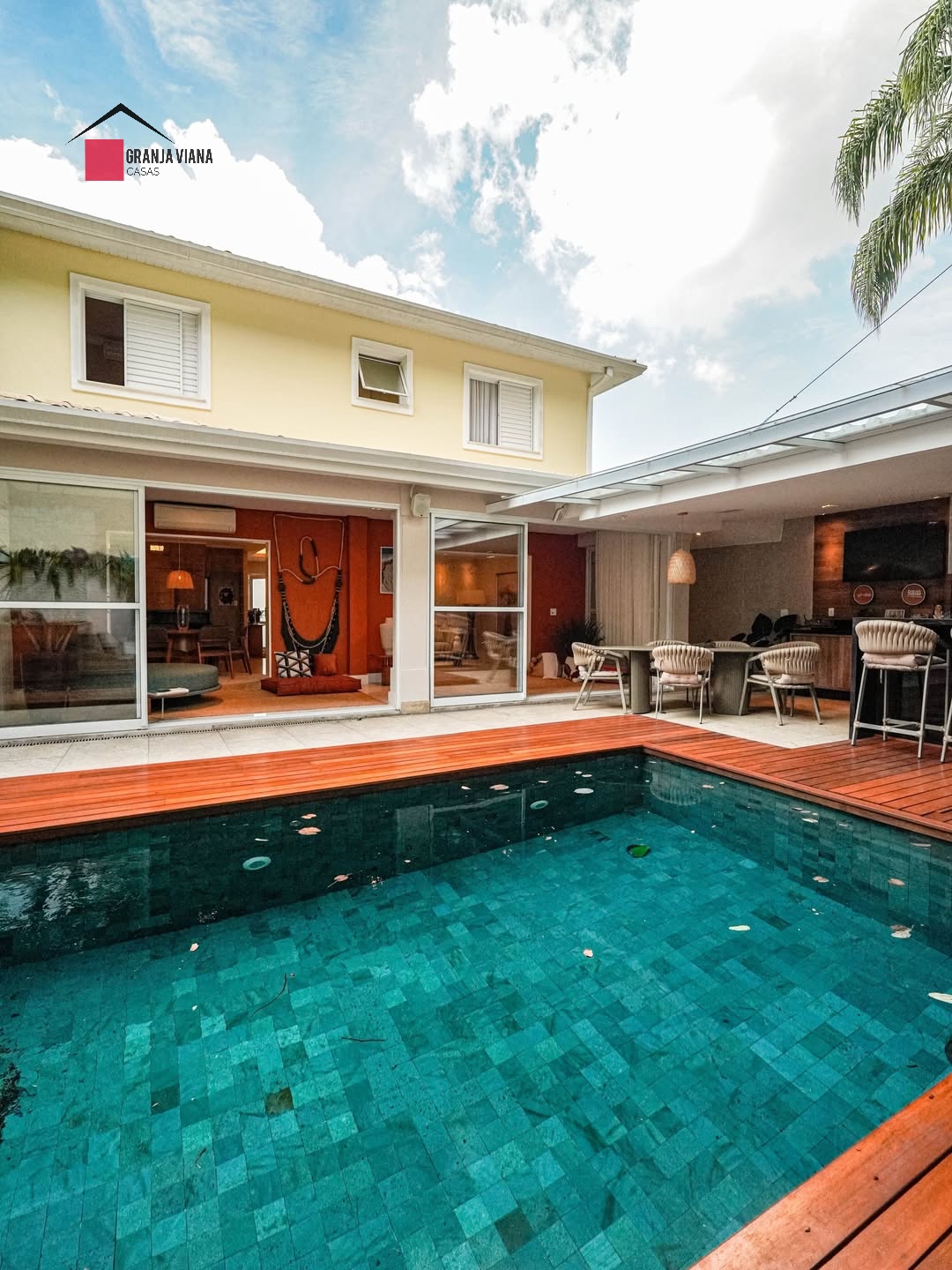 Casa com 3 dormitórios à venda, 250 m² por R$ 2.299.000,00 - Nascente da Granja Viana - Cotia/SP
