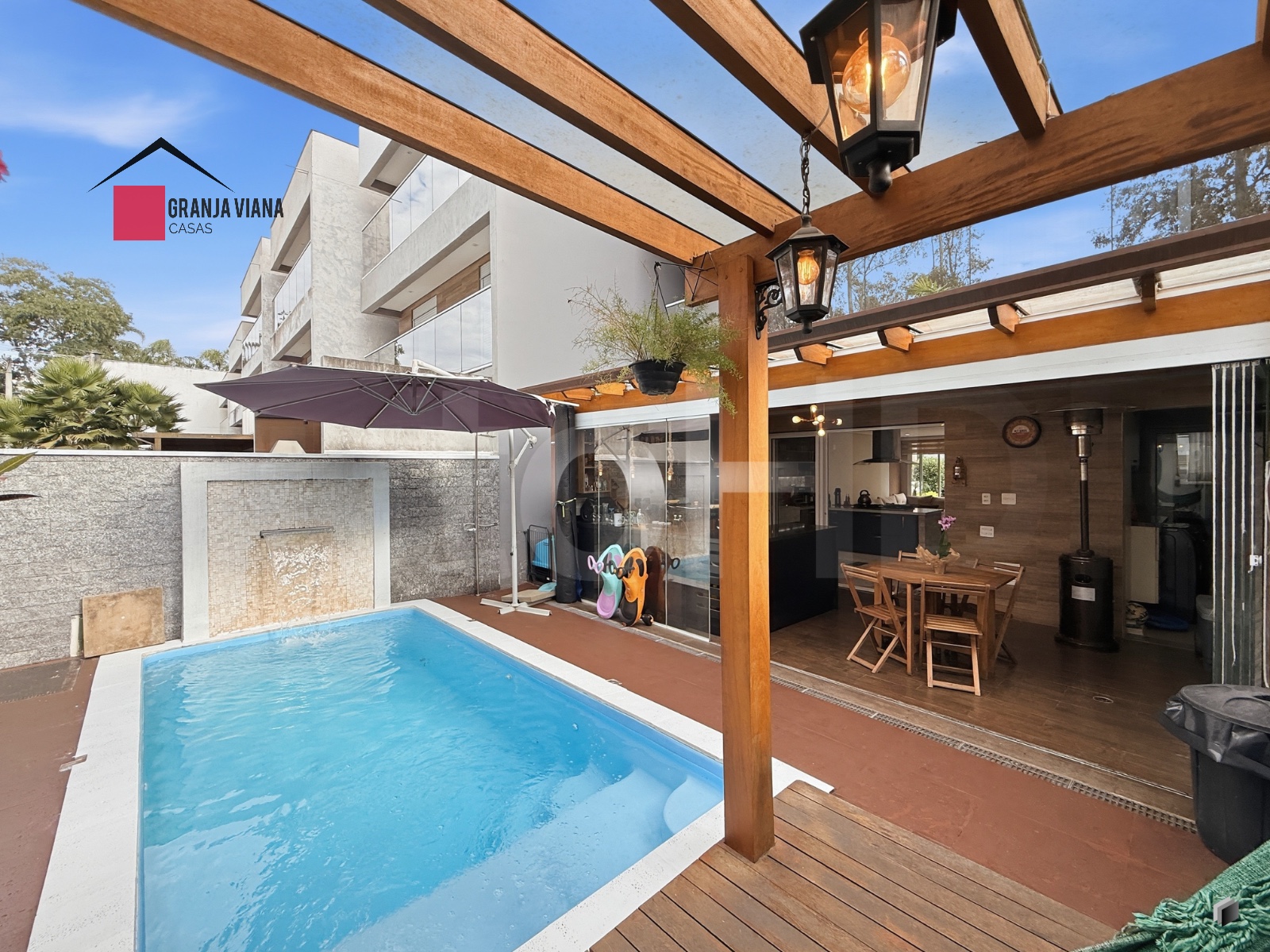 Casa com 3 dormitórios, sendo 3 suítes para venda - Granja Viana - Cotia - SP